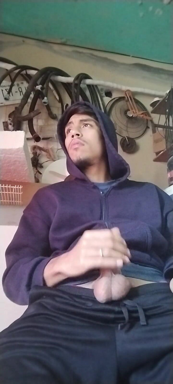 AlexAlejandro13: Notwendige Masturbation