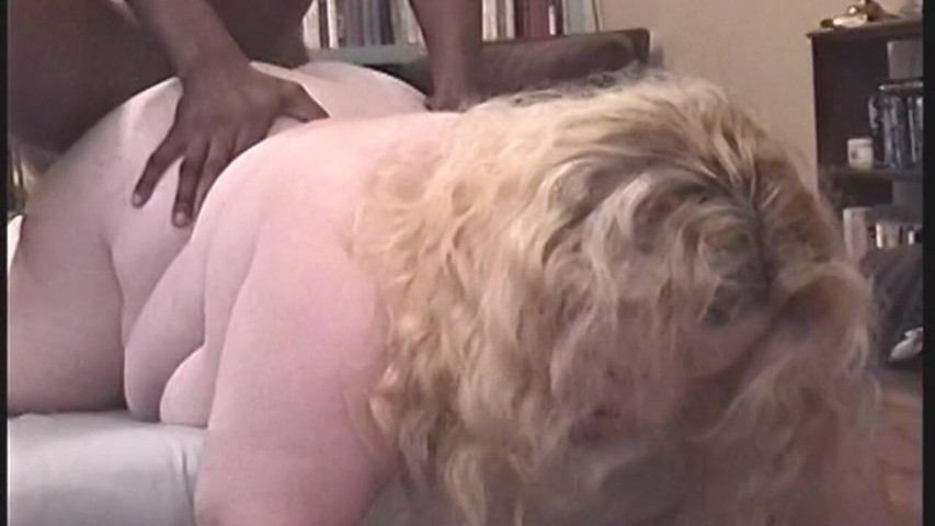 Busty Blonde MILF Sucks Cock and Gets Pounded Doggy Style (Milfed retro)