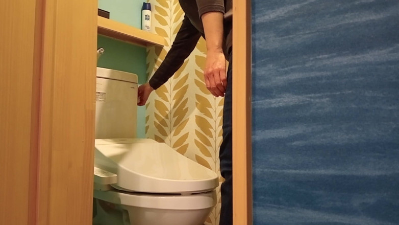 Mayumi Kanzaki: Video Kencing