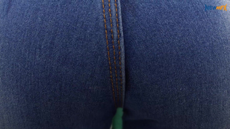 NewMFX Desires: Farts เปียกมากในกางเกง