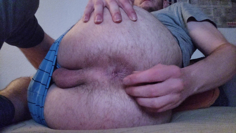 Bi_Kevin2022: My Ass
