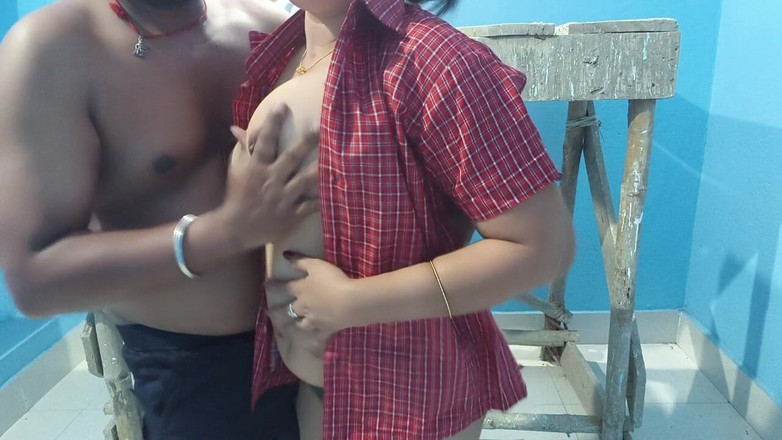 Sona bhabhi: Cel mai bun prieten al meu m-a futut tare când...