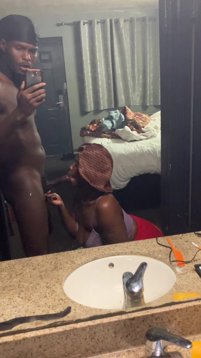 Tae Hendrixx: Mojado descuidado garganta jugoso culo ke