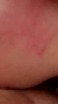 거대한 자지를 딥쓰롯하고 후장을 벌리게 하는 금발 밀프