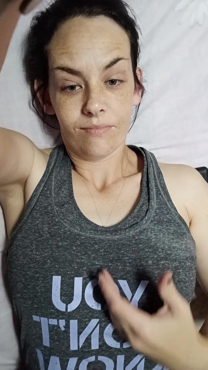 PixieMay007: Чувствую Себя Очень Шаловливой, Так Что Я Получил Под Руку