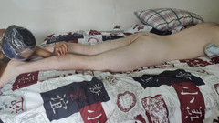 Lily Slav: 20 de minute de sclavă lingându-și corpul stăpânului, partea 2