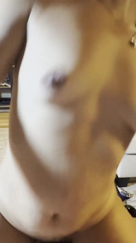 MAMĂ SEXY FILIPINEZĂ CU VEDERE LA PERSOANA 1 BJ - Cowgirl la creampie cremoasă - Lexxi Wett