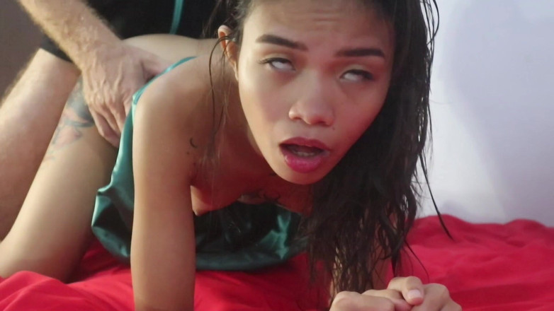 MaikaMann: Ups onu tekrar dilliyor - yüze oturma, çifte göt yalama ve çok tarz...