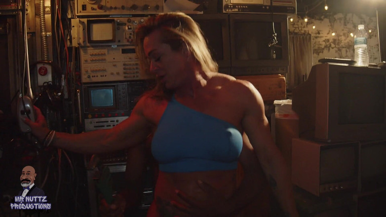 Simone Steele: Zamaskowane spotkanie BBC