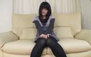 Asiatiques: Симпатичная японская телочка показывает свое сексуальное тело на кастинге