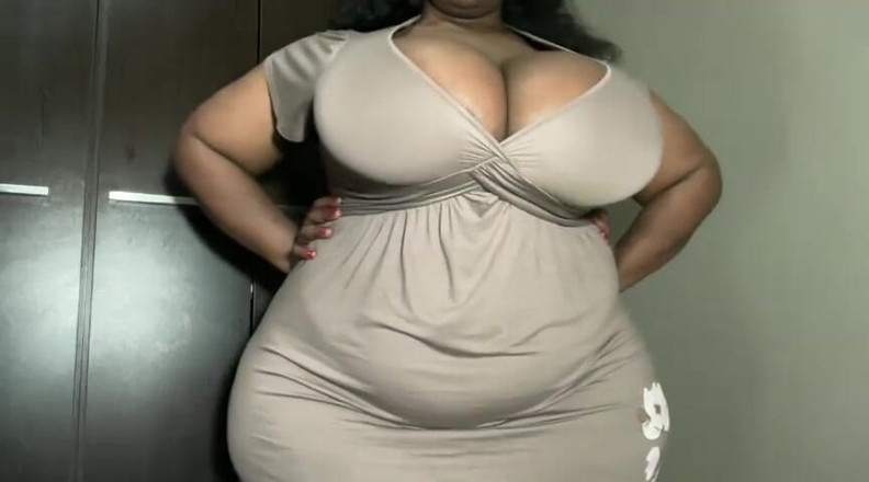 Legendary Booty Overdose: ร้องคราง BBW ผิวดำเสียวตัวเองบนเตียง