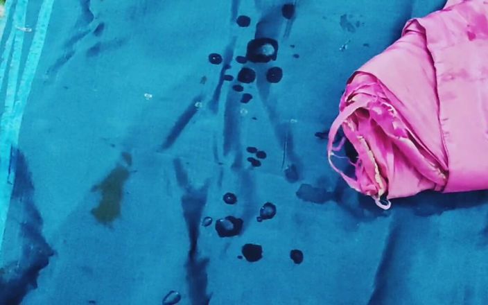 Satin And Silky: Satin Silk Handjob porn - Cum on Saree - Cetim sedoso terno...
