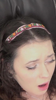 Oktober Fest Wench Ass to Mouth Anal Cum Menelan Air Mani Ava Sinclair
