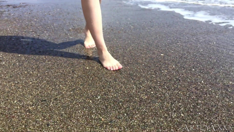 Arteya: ビーチのビッチ