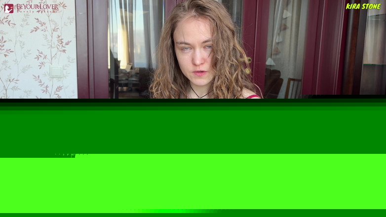 Kira Stone: Jouet de masturbation sexuelle Beyourlover : le crash test de Keira...