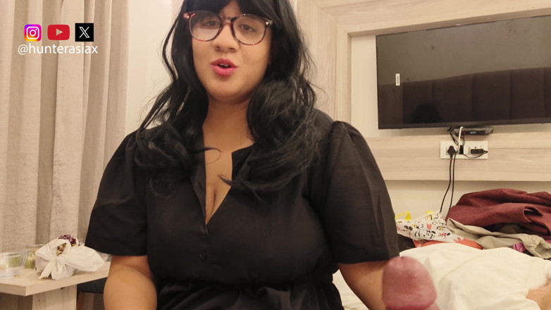hunter Asia: Hice mi tetona hermanastra acepta tener sexo