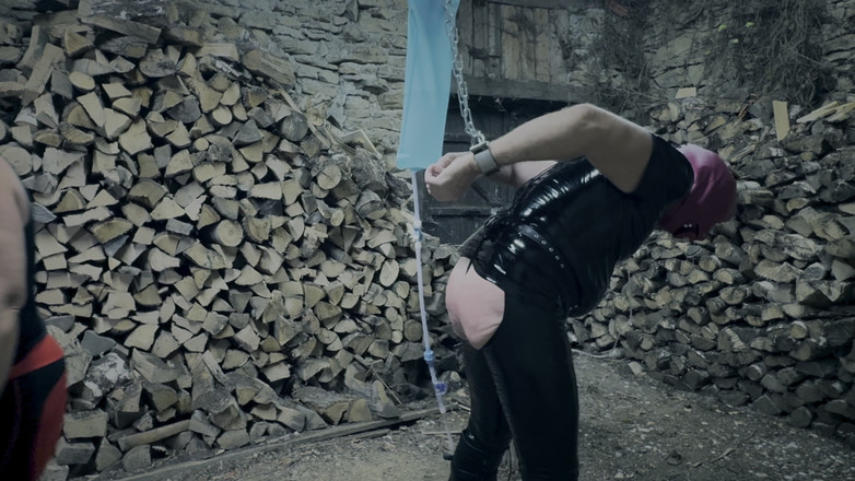 Mistress April: Pervertito nel bosco