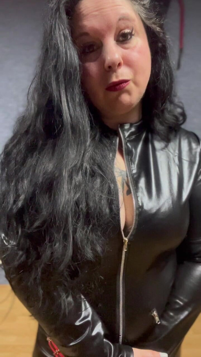 Maitresse Clara: O noapte sub ordinele mele