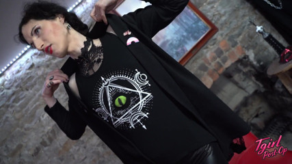 Tgirl Post-Op: Post op trans hottie Persephone pitstop masturbuje się