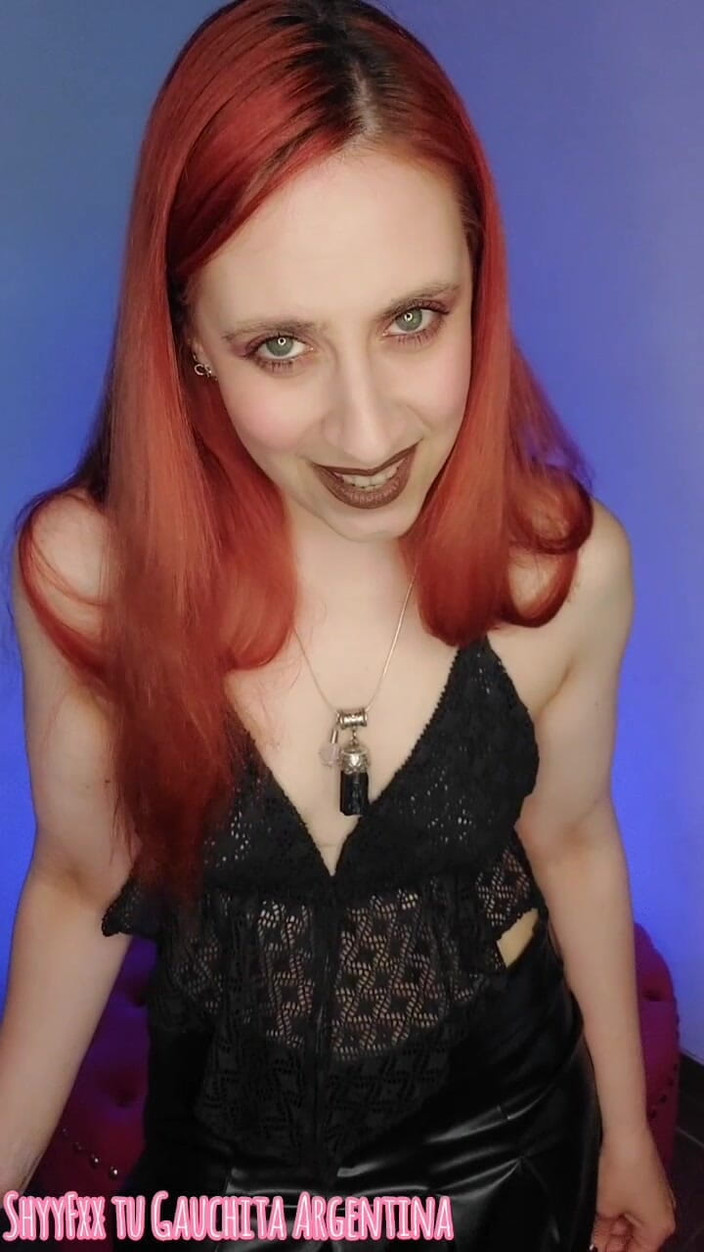 Tu Gauchita Argentina: Cuckolds Feiern Auch Halloween... Aber Ihren Nuttigen Looks Zu Gefallen!