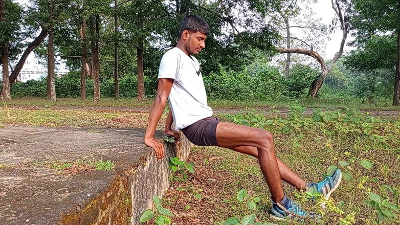 LinearOrnament35: Твоя тренировка с глотками остави девушку в твоих коленях