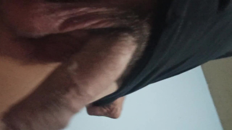 AdmHell: Chcę cieszyć się moim kutasem