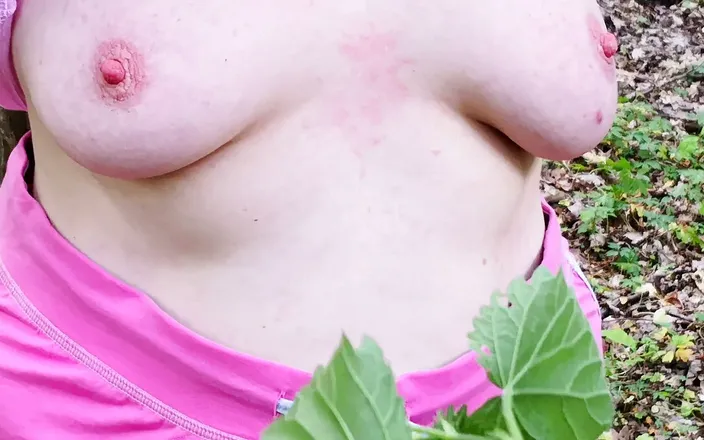 Bouncy Tits Action: Whip my tits with nettles