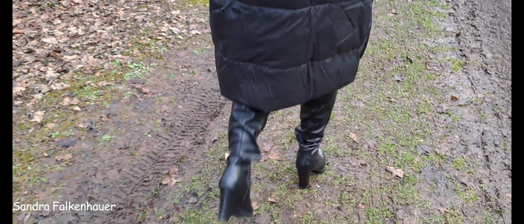 Sandra Falkenhauer: Still Horny