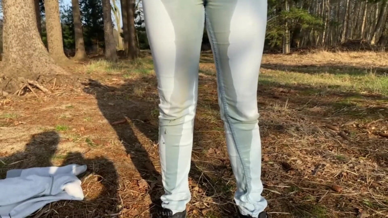 RedDevil: Natursekt in den jeans im shop