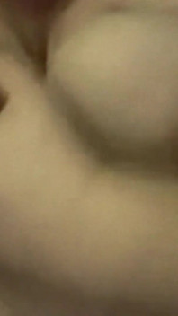 Bbwbootyful стискає мої великі цицьки