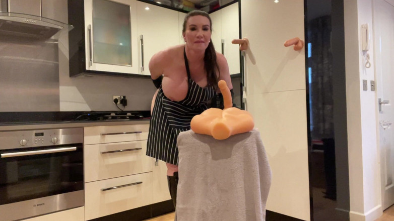 Sophie James: The Nastiest Stepmom Deepthroat Apron Slut There Is!!