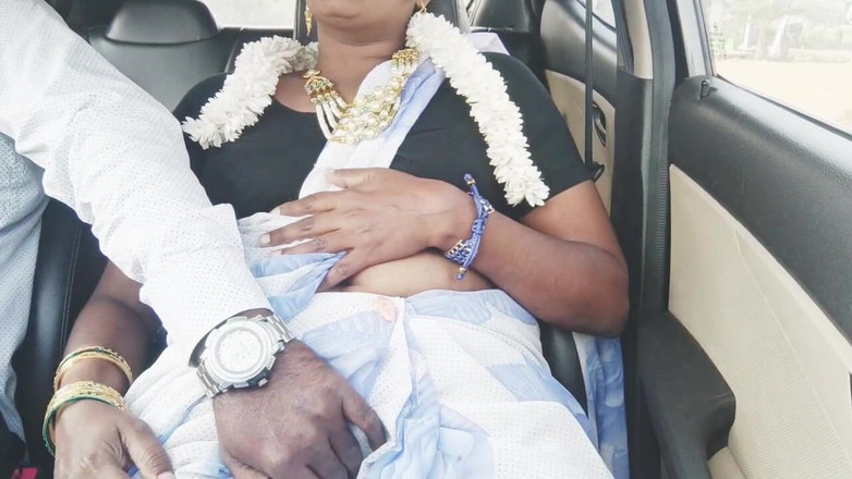 Telugu honey lips: E-2, vídeo completo, sexo no carro, telugu dirty talks, indiana...