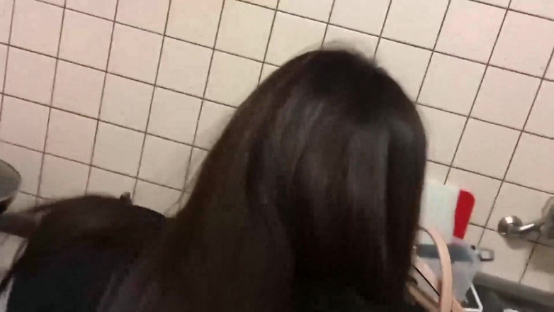 Asians in love: eshiyaee kamsin ki kutte shaili men chudaee