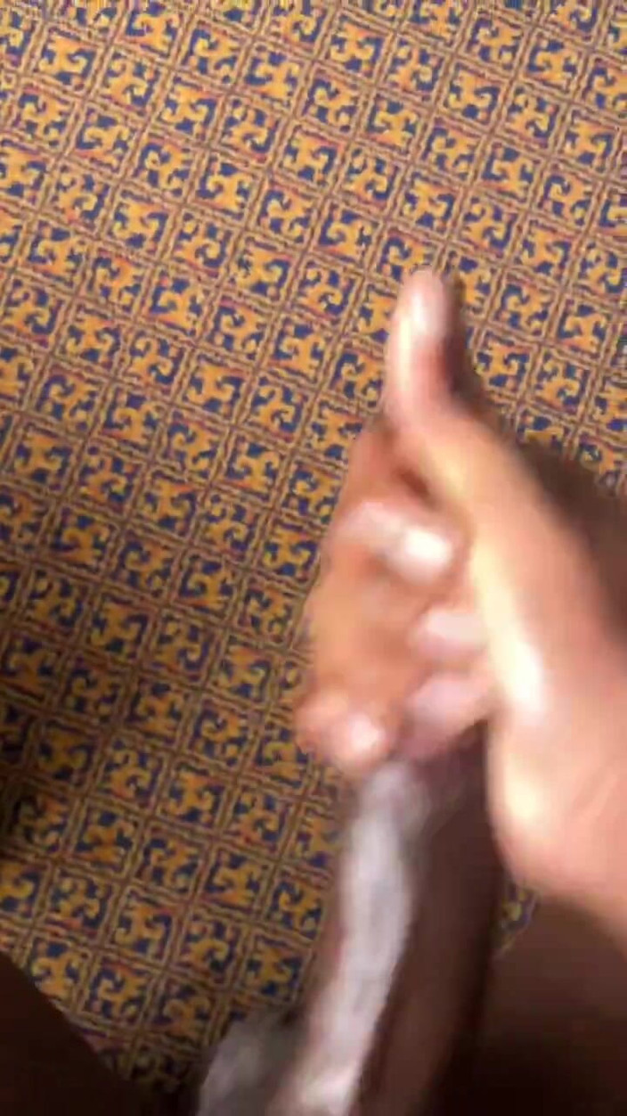 Rex Bitchington Blade: Goza com pau preto