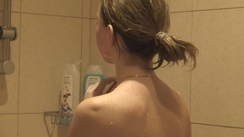 Russian sluts: baathroom men kaamuk ekal kaarravaee men hot beb