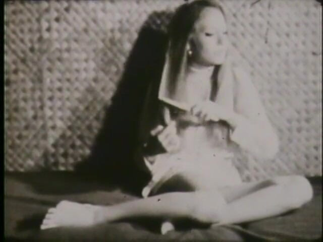 Vintage Usa: Винтаж - трах в тройничке и фут-фетиш (Без звука, но музыки)