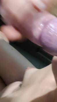 Mi filmo mentre faccio un pompino a un ragazzo