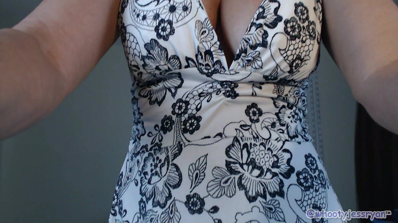 JessRyan: Lật váy n twerk