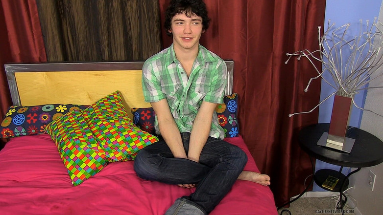 Lollipop Twinks: Josh Likes Bright Colors