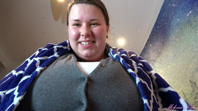 Melonie Kares: 大規模busty BBW乗り物あなたのコックPOV