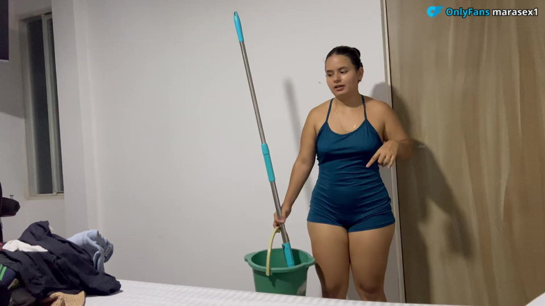 MaRaSexx: My Dirty Maid Has a Big Ass!