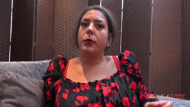 Aunt Judy's XXX: AuntJudysxxx - tetona grandota Lady Cassy te entrevista por un trabajo (en...