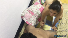 Rorono4zhot: 난 항상 섹스하는 방법을 배우고 싶었어 의붓아빠가 날 보여줘!