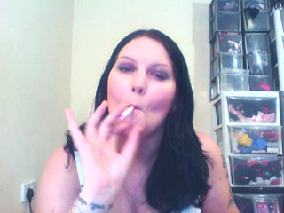 MissFFW: Fumar fetiche