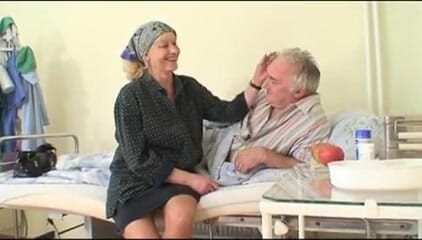 Milf in Love: Tabu špinavé příběhy. (celý film) DVD