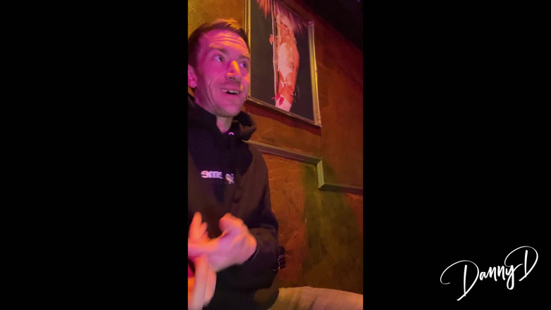 Danny D: Cocorose Gibt Danny Einen Privaten Vip-tanz