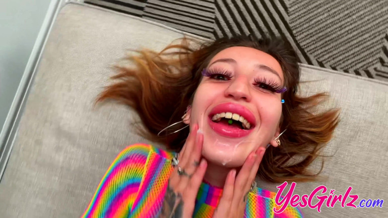 YesGirlz: Wytatuowana laska Anna Chambers rucha się z hardcore