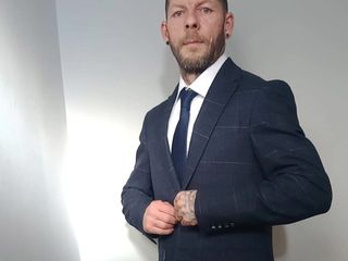 Adrian new studio: New Suit