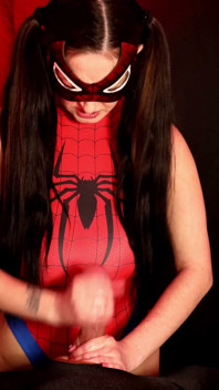 Tifa Quinn - Spider-girl vs stín