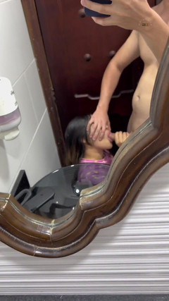 Egyptian taboo clan: Šukání arabské náctileté holky na toaletě